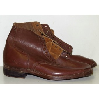 Soviet Red Army  lend-lease leather shoes made from brown leather. Mint.. Espenlaub militaria
