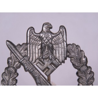 Infantry assault badge in silver pillow crimp or Vienna design. Espenlaub militaria