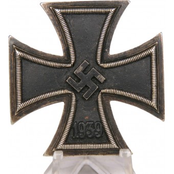 Iron cross 1st class in 1939. Restored swastika. Espenlaub militaria
