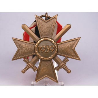 Wächtler u Lange KVK II War merit cross with swords. 1939 PKZ 100. Espenlaub militaria