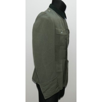 Wehrmacht Feldbluse for command personnel/officers of Gebirgsjager Truppe, stripped