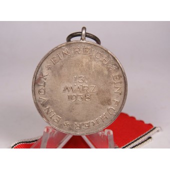 Medal of the Third Reich in memory of the Anschluss of Austria in a case. Perfect condition. Espenlaub militaria