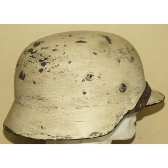 German helmet M35 ET 68/3251 in winter camouflage. Espenlaub militaria