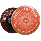 Scho-ka-kola 1941 chocolate can with original content, Wehrmacht
