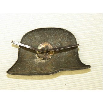Heer badge in shape of German helmet. Espenlaub militaria