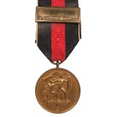 Medalla de los Sudetes con LDO marcado Prager Burg broche L/12 C.E. Junker