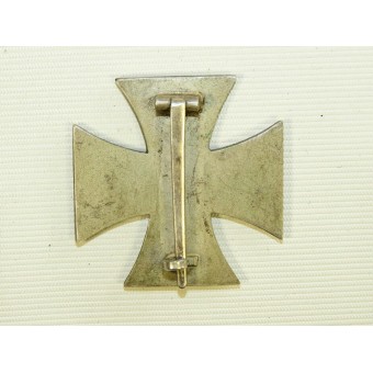 Iron Cross 1939, 1st Class with original box of issue, marked 20. Espenlaub militaria