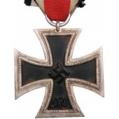 Iron Cross 2nd Class 1939 Paulmann & Crone, magnetic