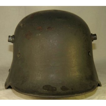 M 16 German single decal helmet. War time reissued. Espenlaub militaria