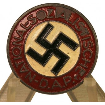 NSDAP member badge- Mitgliedsabzeichen . M 1/34 RZM. Espenlaub militaria