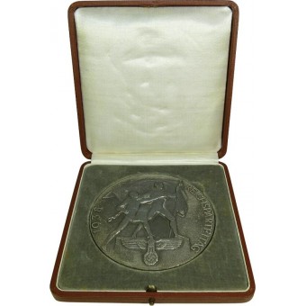 3rd Reich Reichsparteitag Alloy Medallion  / table medal 1938. Espenlaub militaria