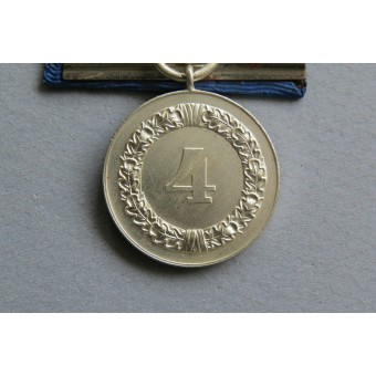 Service medal, 4 year in Wehrmacht, Luftwaffe variant.. Espenlaub militaria