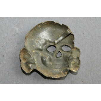 SS cap skull. Espenlaub militaria