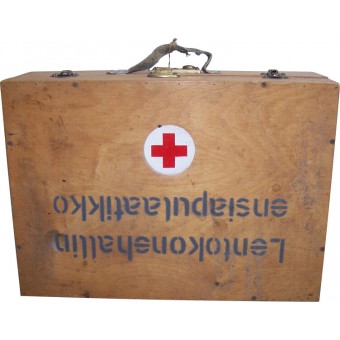 Finnish 1939-1944 year first aid wooden box. Espenlaub militaria