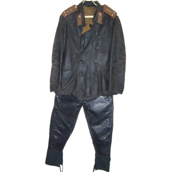 M 35 set of leather protective suit for Captain of armored troops, jacket +trousers.. Espenlaub militaria