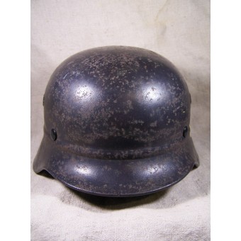 Third Reich beaded Luftschutz combat M40 helmet for Roter Kreuz. Espenlaub militaria