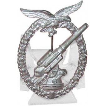 Badge - Flakkampfabzeichen der Luftwaffe. Kriegsmetall. No markings. Espenlaub militaria