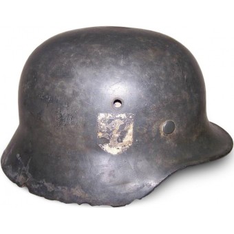 M35 single decal SS helmet, battlefield found in the swamp near Narva. Espenlaub militaria