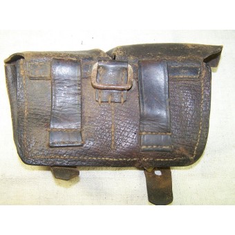 RKKA combat worn brown leather ammo pouch.. Espenlaub militaria