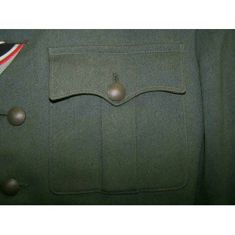 Very nice, untampered condition, Infantry Oberlieutenants tunic. Espenlaub militaria