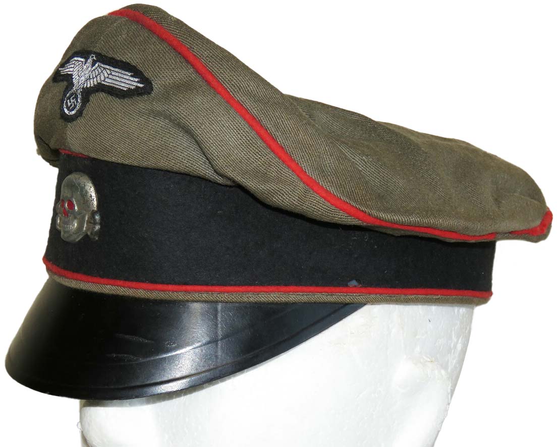 Crusher visor hat for artillery of the 