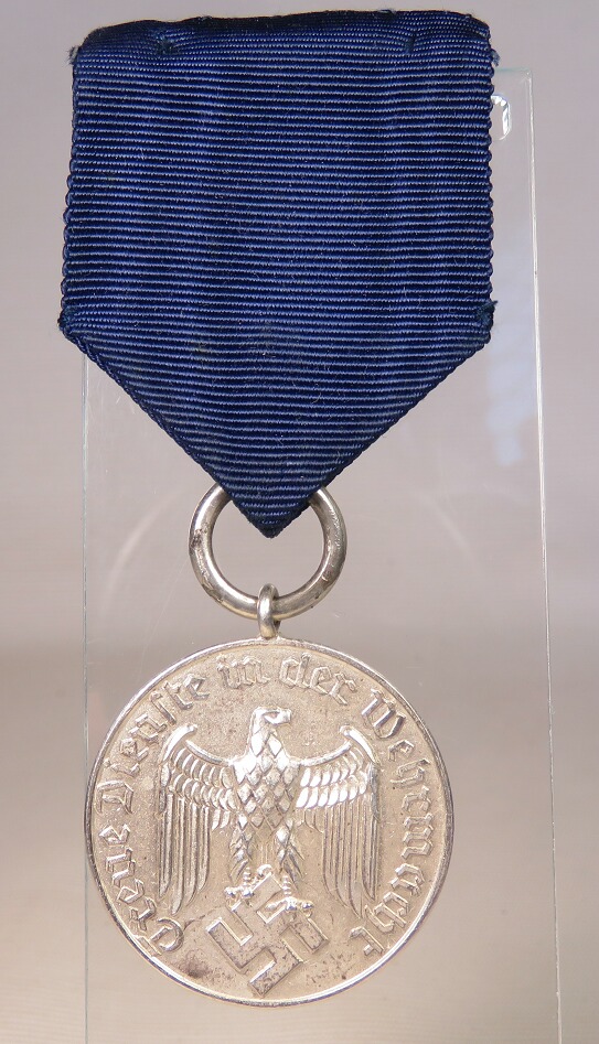 Treue Dienste In Der Wehrmacht 12 Wert Treue Dienste in der Wehrmacht Medaille- Wehrmachtsmedaille für 12