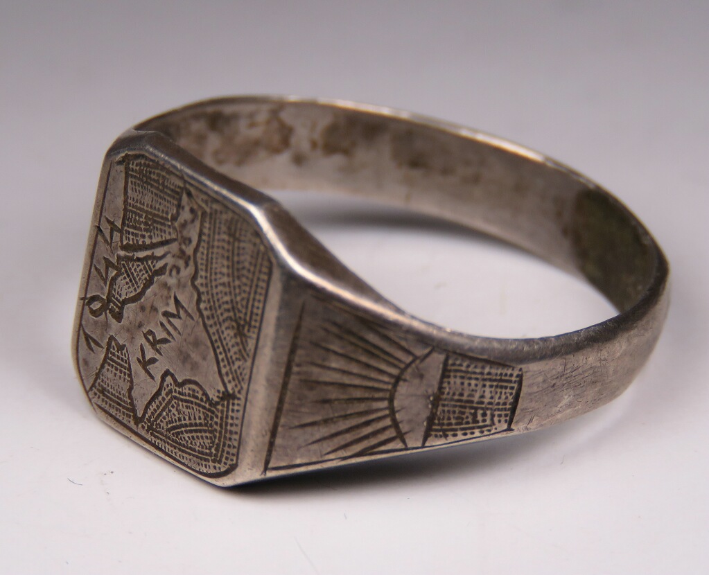 Krim 1944 silver signet ring