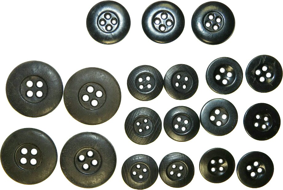 Set of buttons for selfpropelled gun or tank tunic.- Buttons & Accessories
