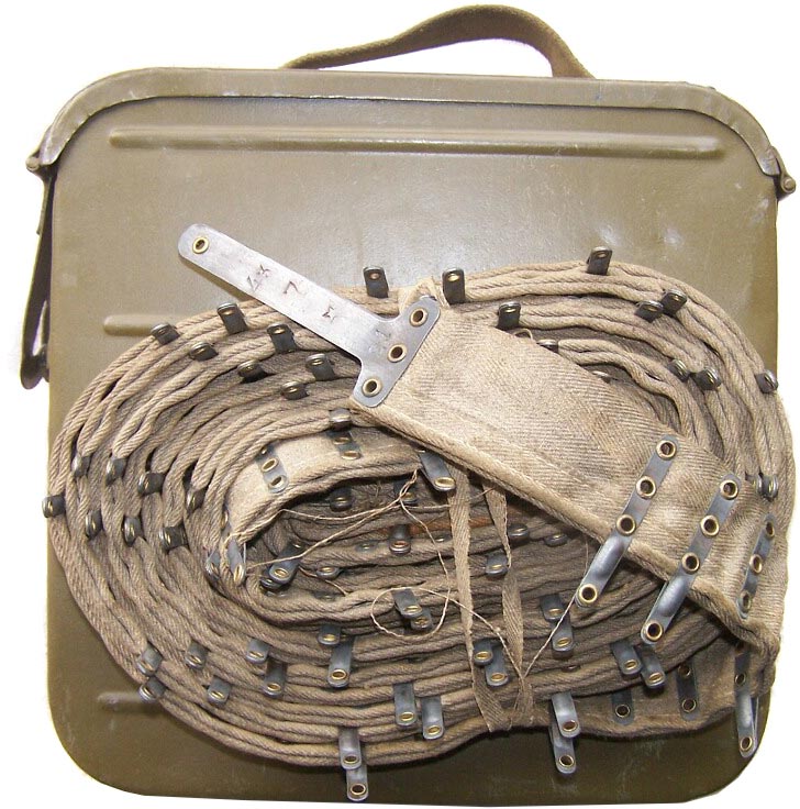 Maxim 1910 machine full length gun belt with metal box Grenades & Ammo